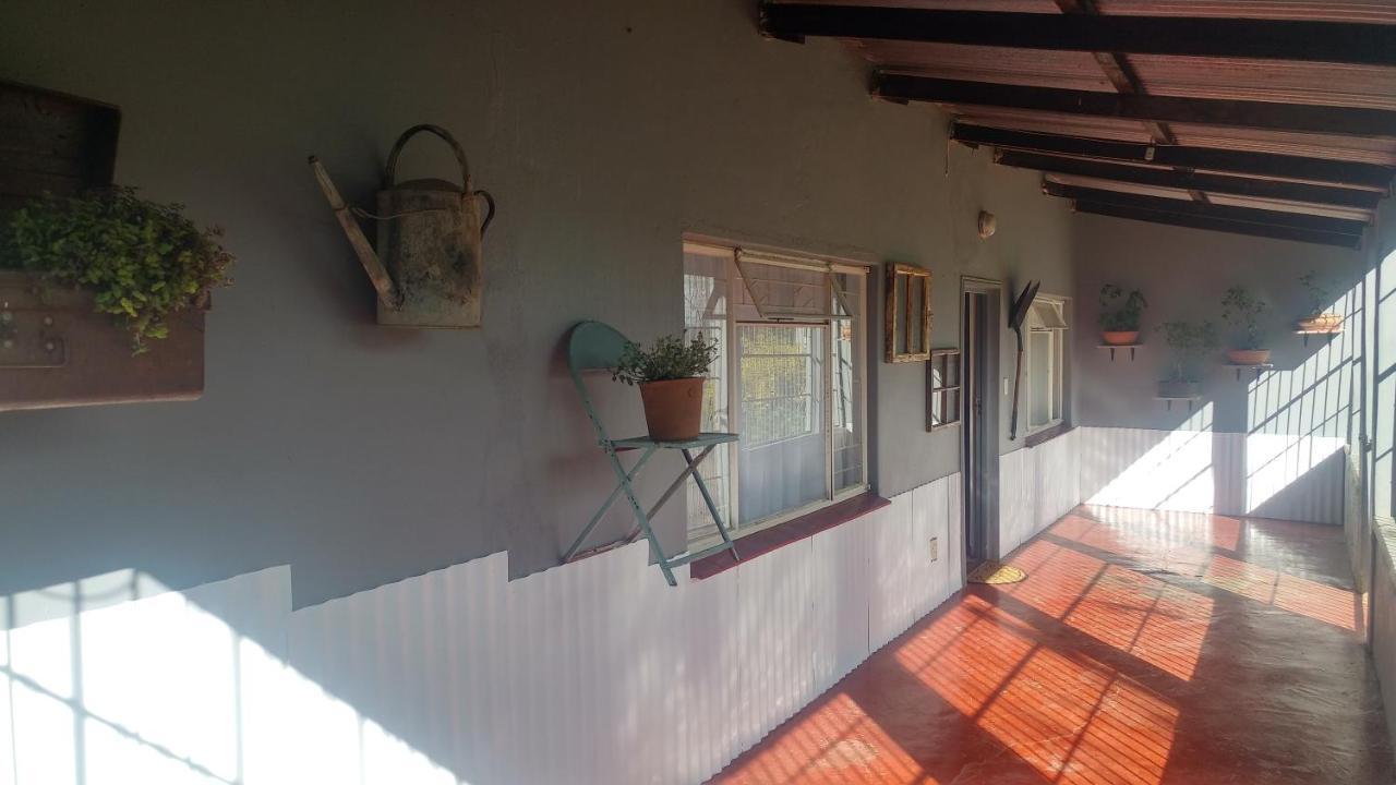 Four Seasons Self-Catering Guest House Graskop Bagian luar foto